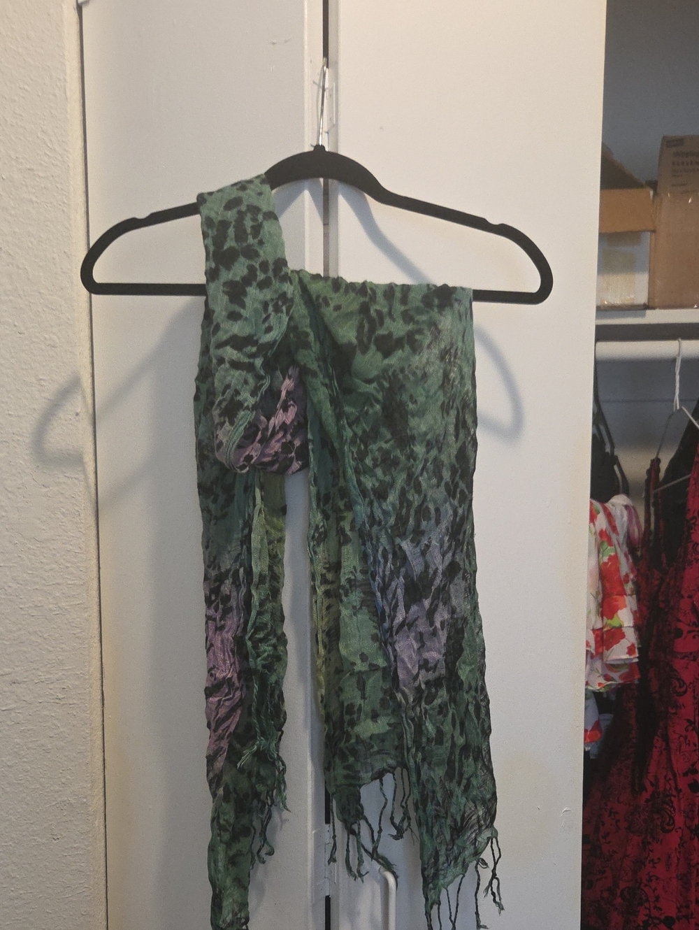 Green and Purple Printed Lightweight Scarf